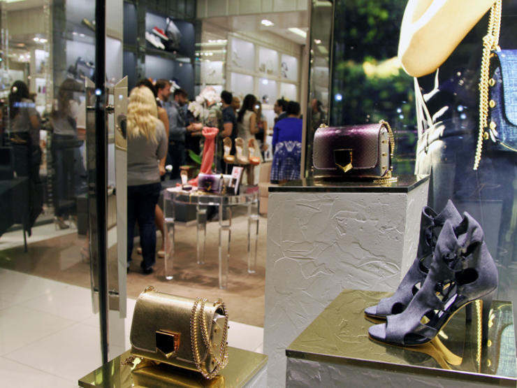 No More Tears, Jimmy Choo